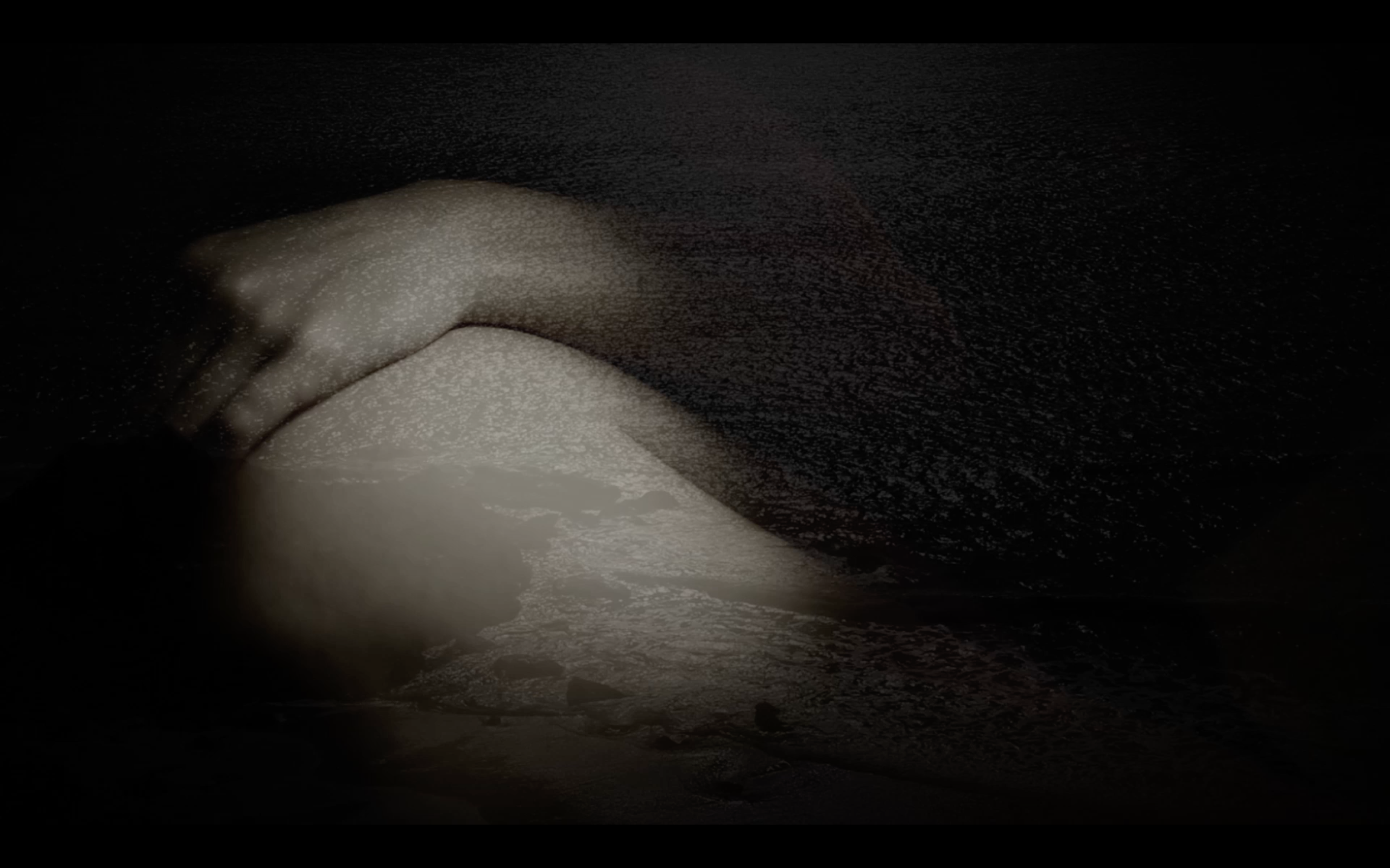 Circe press image four